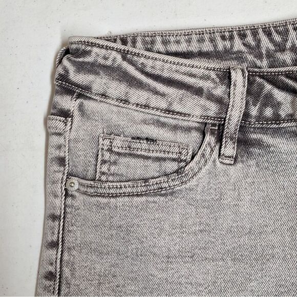 Ava & Viv Plus Size High-Rise Stretch Denim Jean Shorts Gray Acid Wash New! - Picture 4 of 9